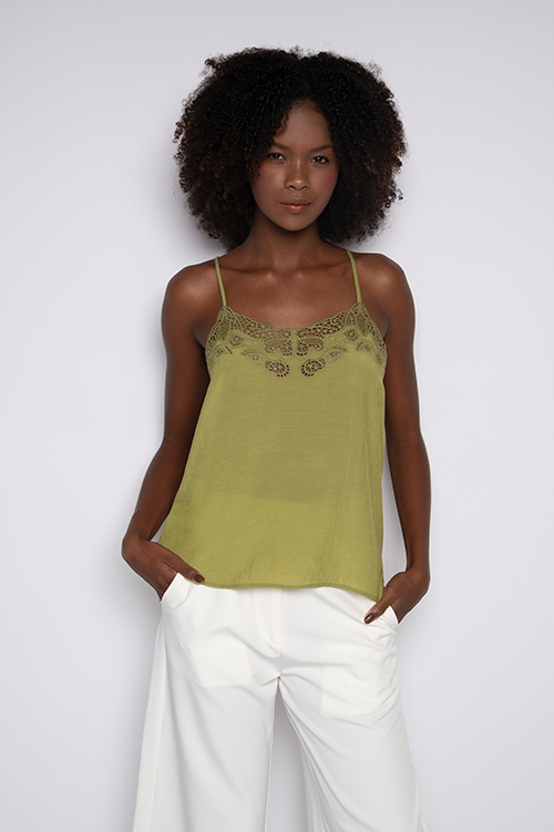 Blusa Bordada De Alças Finas Verde – Nivia - Image 6
