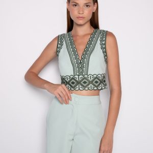 Top Bordado Cavado Com Decote V Verde Menta – Ester