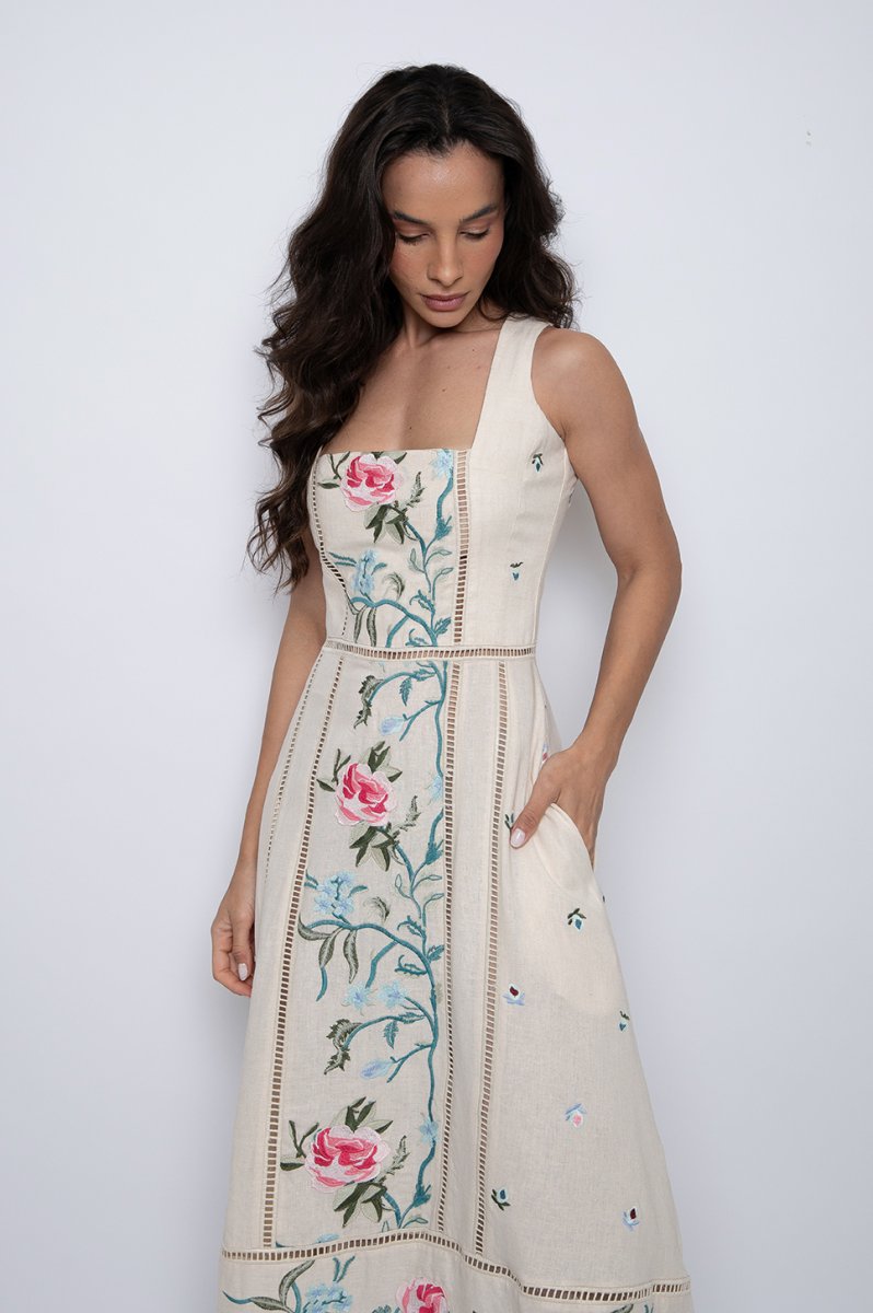 Vestido Longo Bordado Bege – Fernanda - Image 7