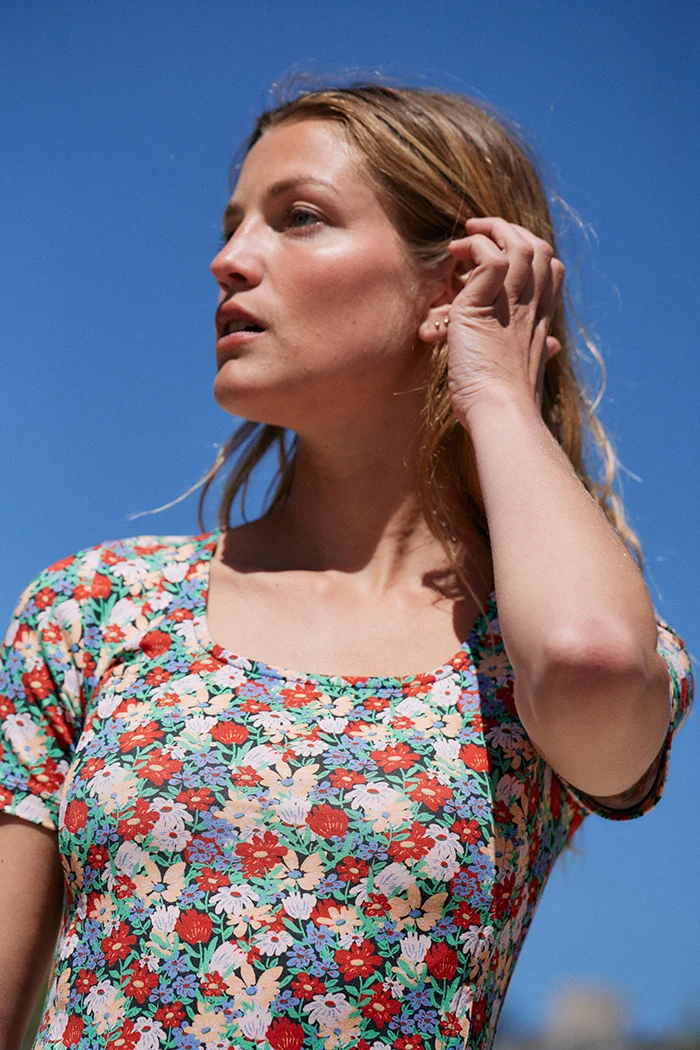 Les Fleurs Breastfeeding Dress - Image 4